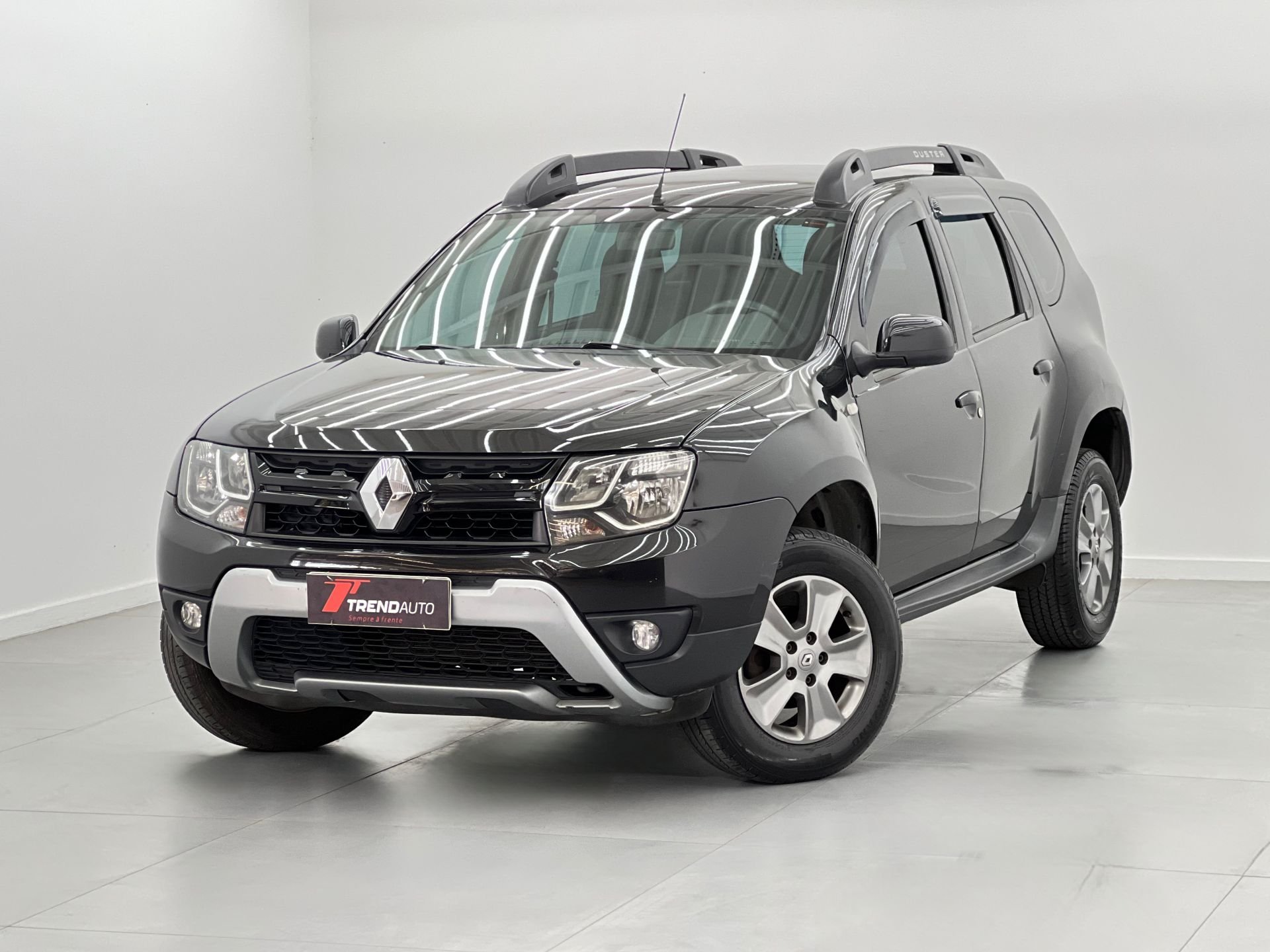 DUSTER - Foto 1