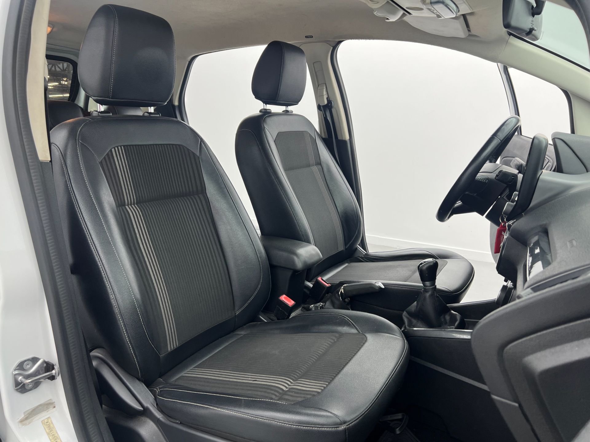 EcoSport - Foto 7